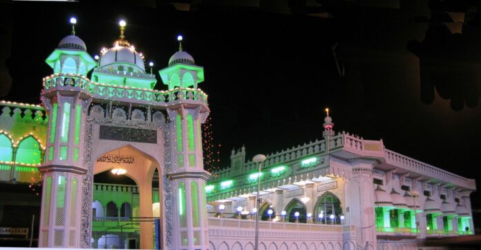 Plea against the demolition of the Gareeb Nawaz Mosque in Allahabad HC